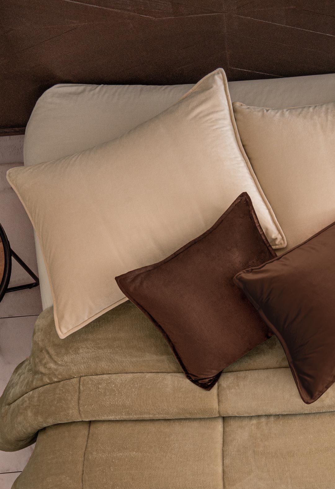 Hermosa Fundas de Almohada Ensueño Beige que combina perfecto con entornos coloridos y da un toque de elegancia a tus espacios.